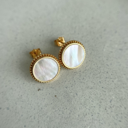 Okrągłe kolczyki z masą perłową srebro pozłacane