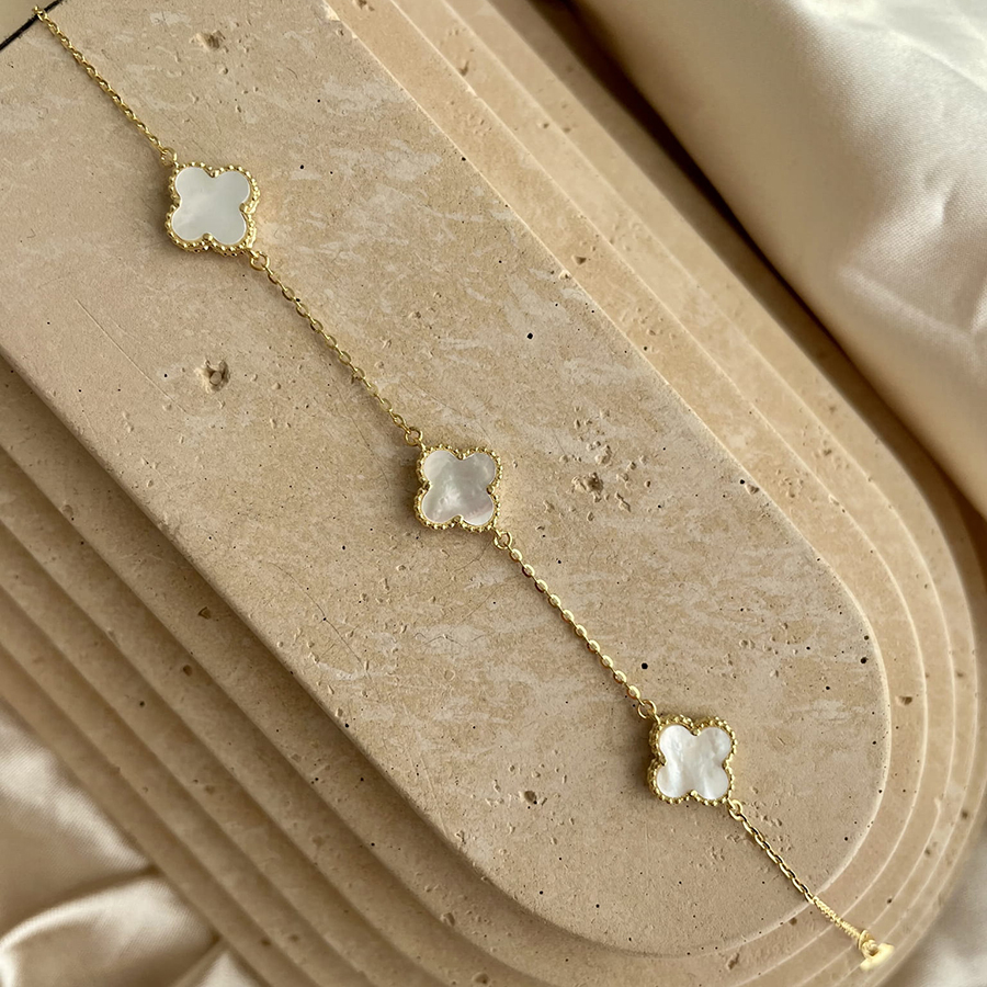 Bransoletka z małą białą koniczyną marokańską CLASSIC srebro pozłacane